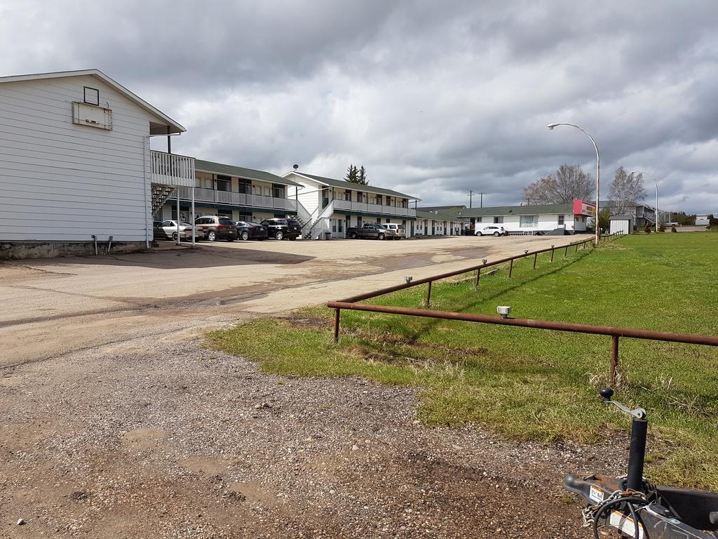 Elk Point Motel&RV Park Buitenkant foto