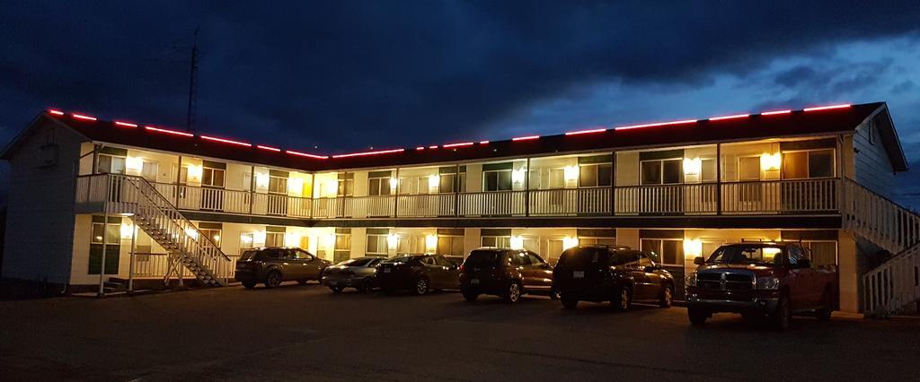 Elk Point Motel&RV Park Buitenkant foto